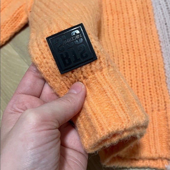 Marc Cain Orange and Gray Knit Sweater - Picture 7 of 10